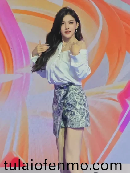 亚洲国产精品综合欧美